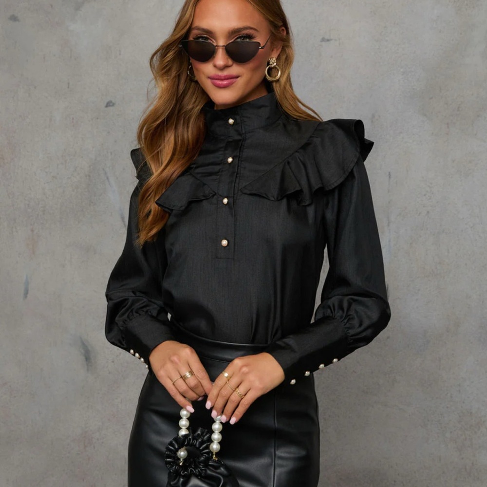 VICI Jaylan Turtleneck Ruffle Shoulder Blouse